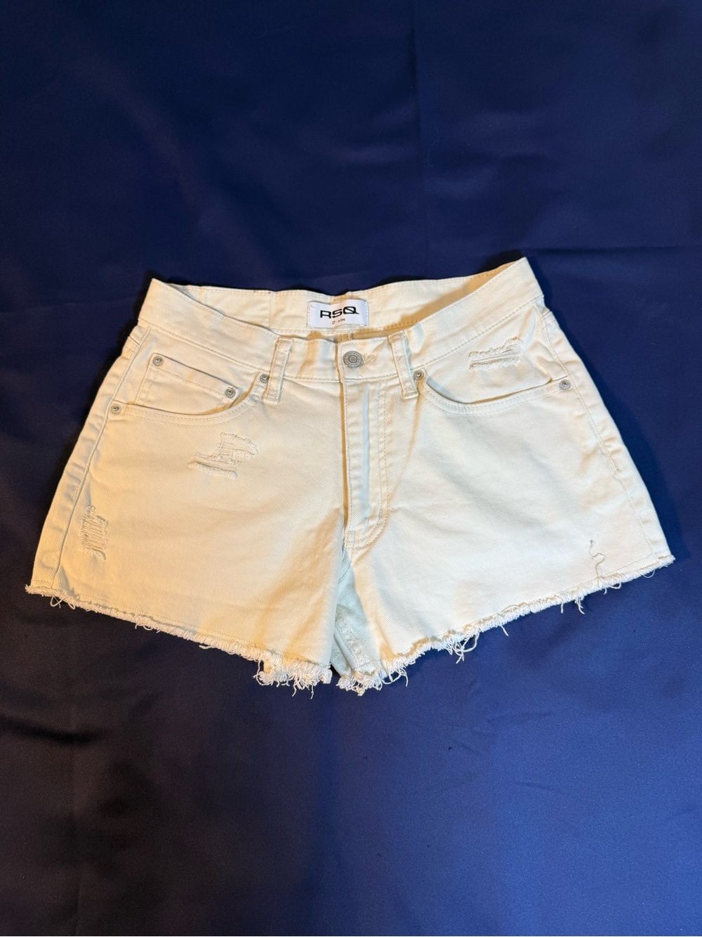 RSQ Cream Frayed Denim Shorts Size 27
